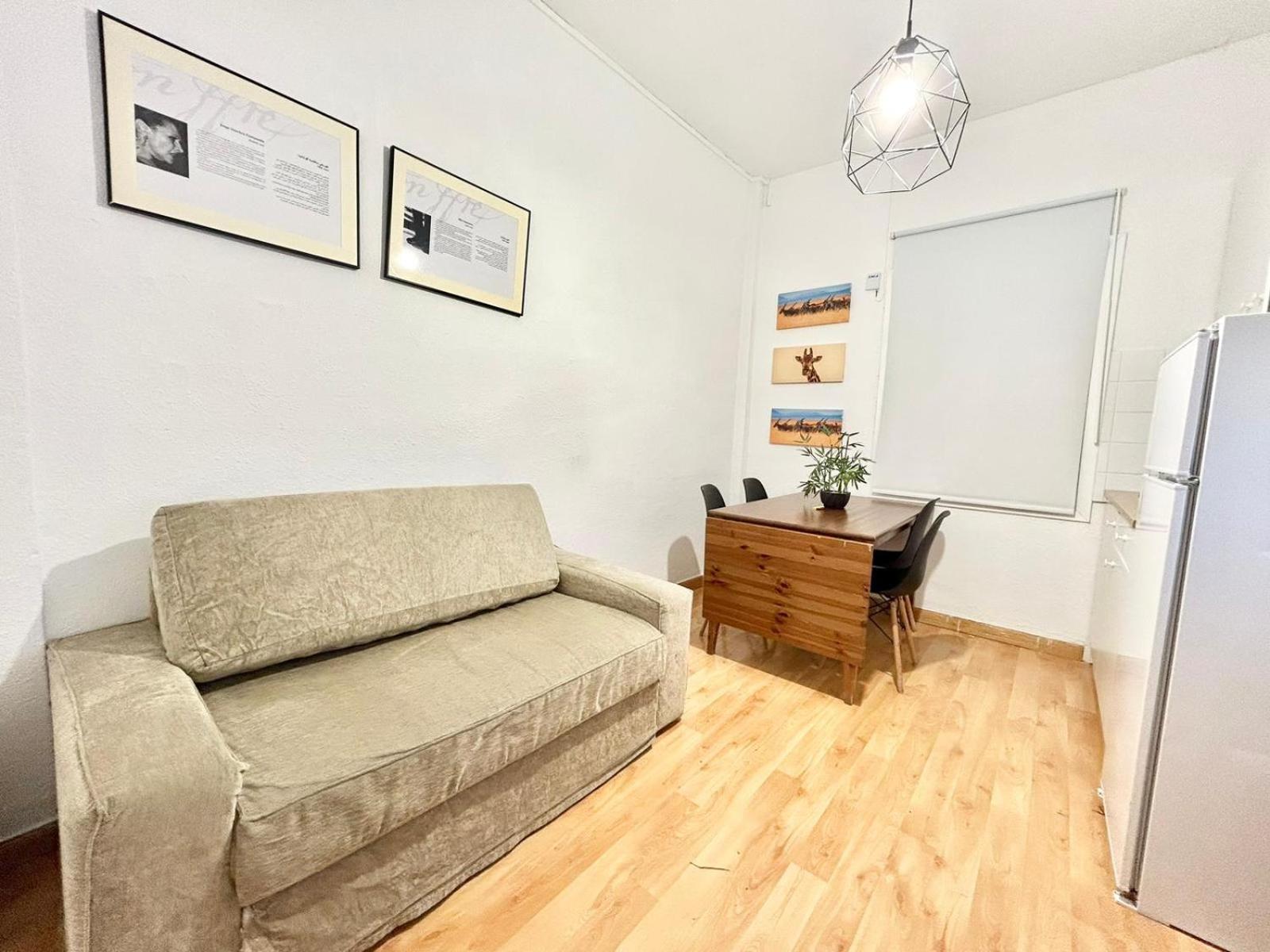 Madrid Rio Antonio Lopez B Appartement Buitenkant foto